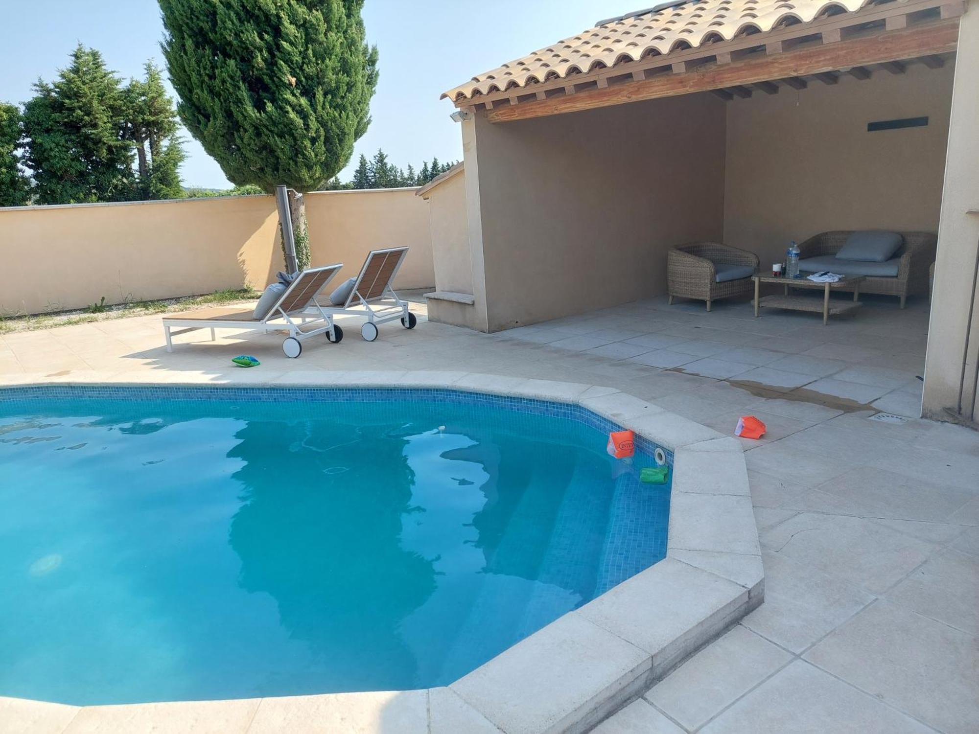 Mas La Gentille: Countryside Retreat with Pool and Private Garden Pernes-les-Fontaines Exterior photo