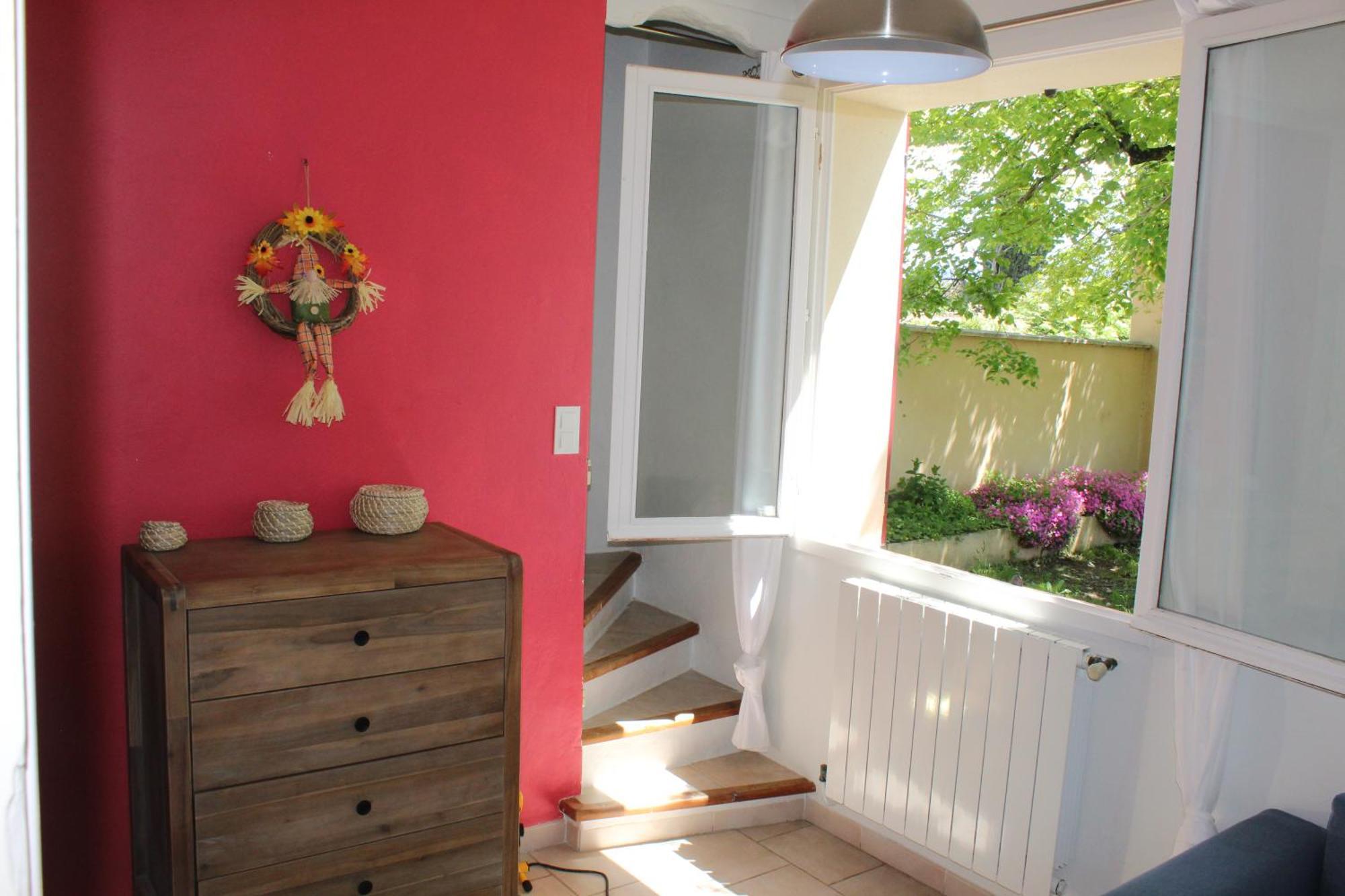 Mas La Gentille: Countryside Retreat with Pool and Private Garden Pernes-les-Fontaines Exterior photo